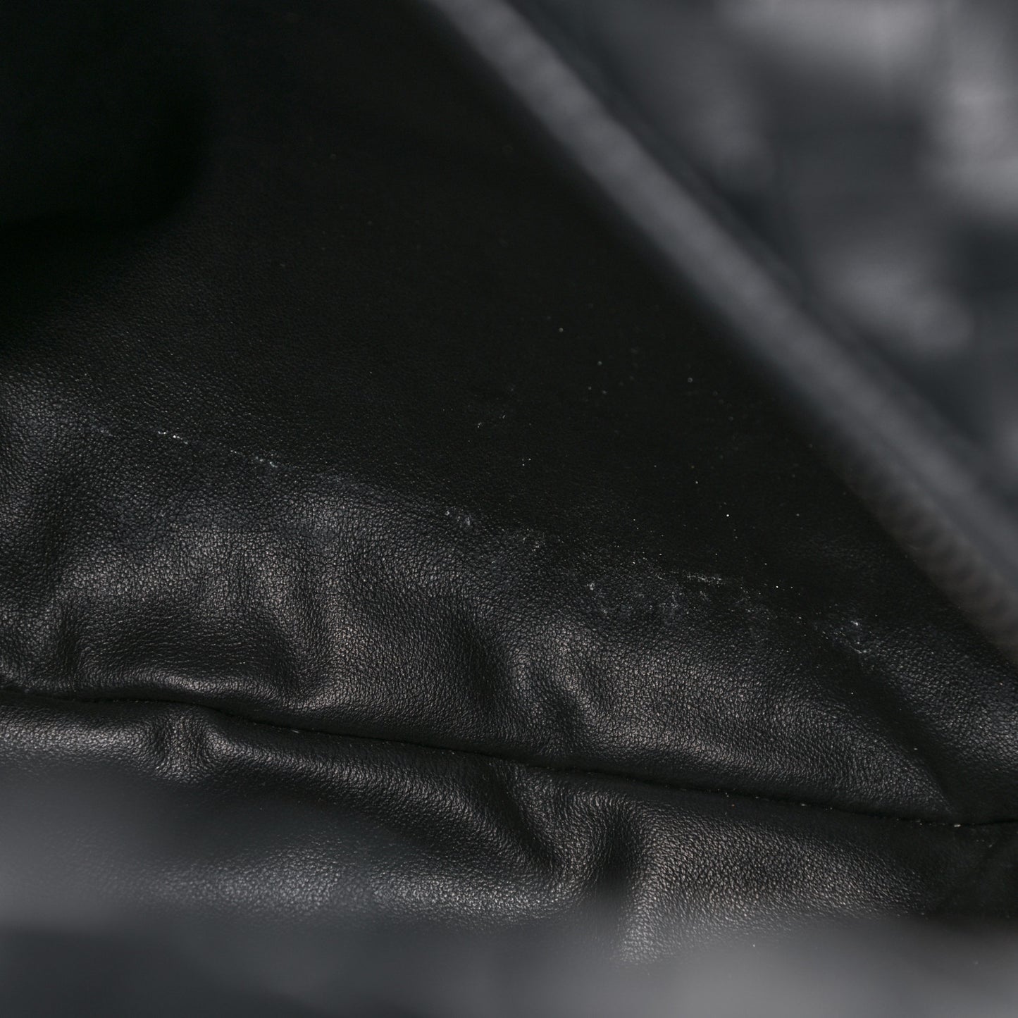 Nappa Intrecciato Medium Jodie Black