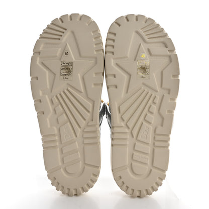 Christian Dior Laminated Sheepskin Cannage Dior Or Dioract Slide Sandals 40 Silver 5 of 11