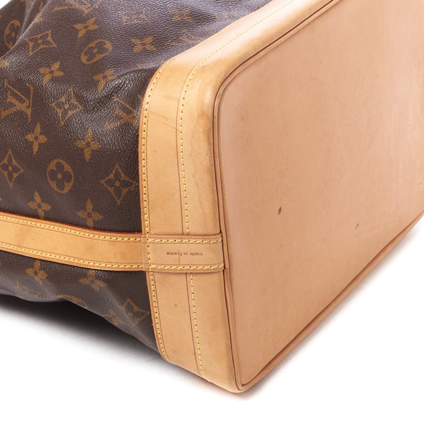 Monogram Noe