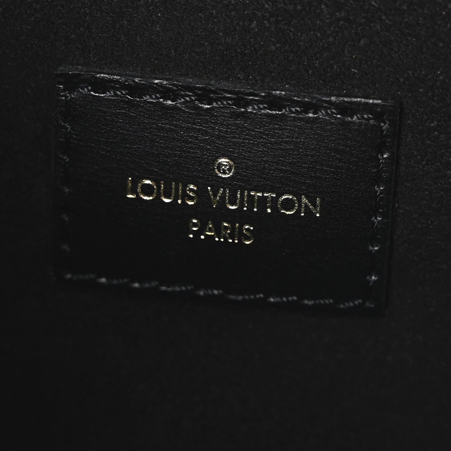 Reverse Monogram Pochette Metis