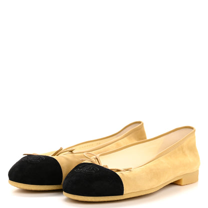 Chanel Suede Cap Toe CC Ballerina Flats 39 Beige Black 4 of 9