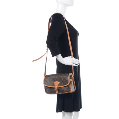 Louis Vuitton Monogram Sologne 3 of 10
