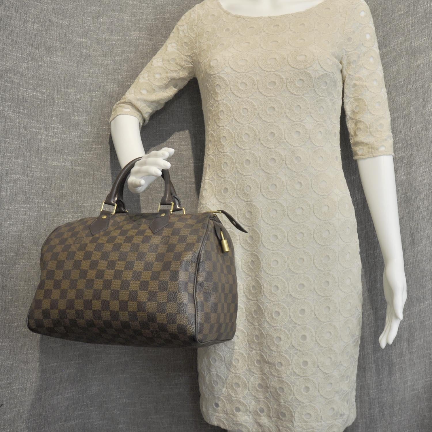Louis Vuitton Damier Ebene Speedy 30 2 of 8