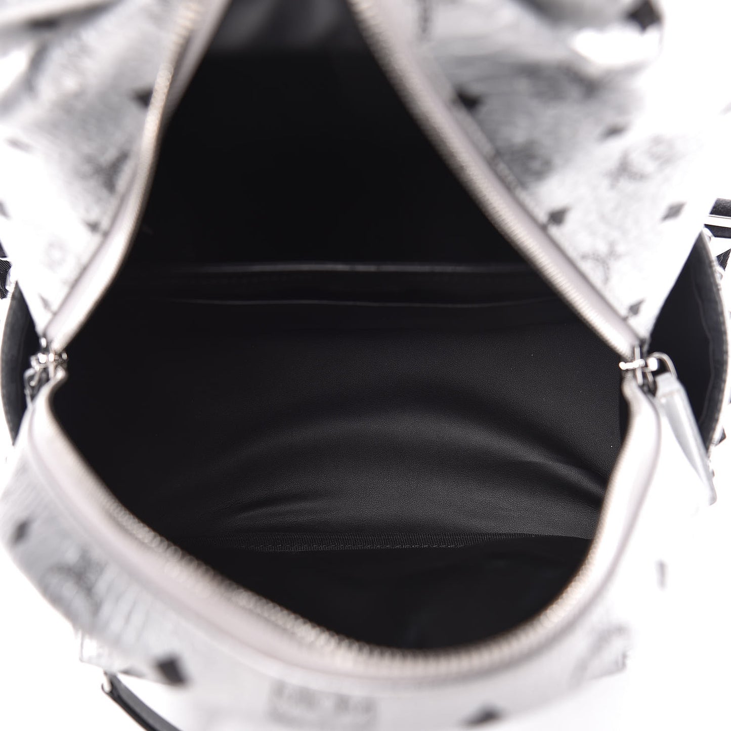 Metallic Visetos Medium Side Stud Stark Backpack Berlin Silver