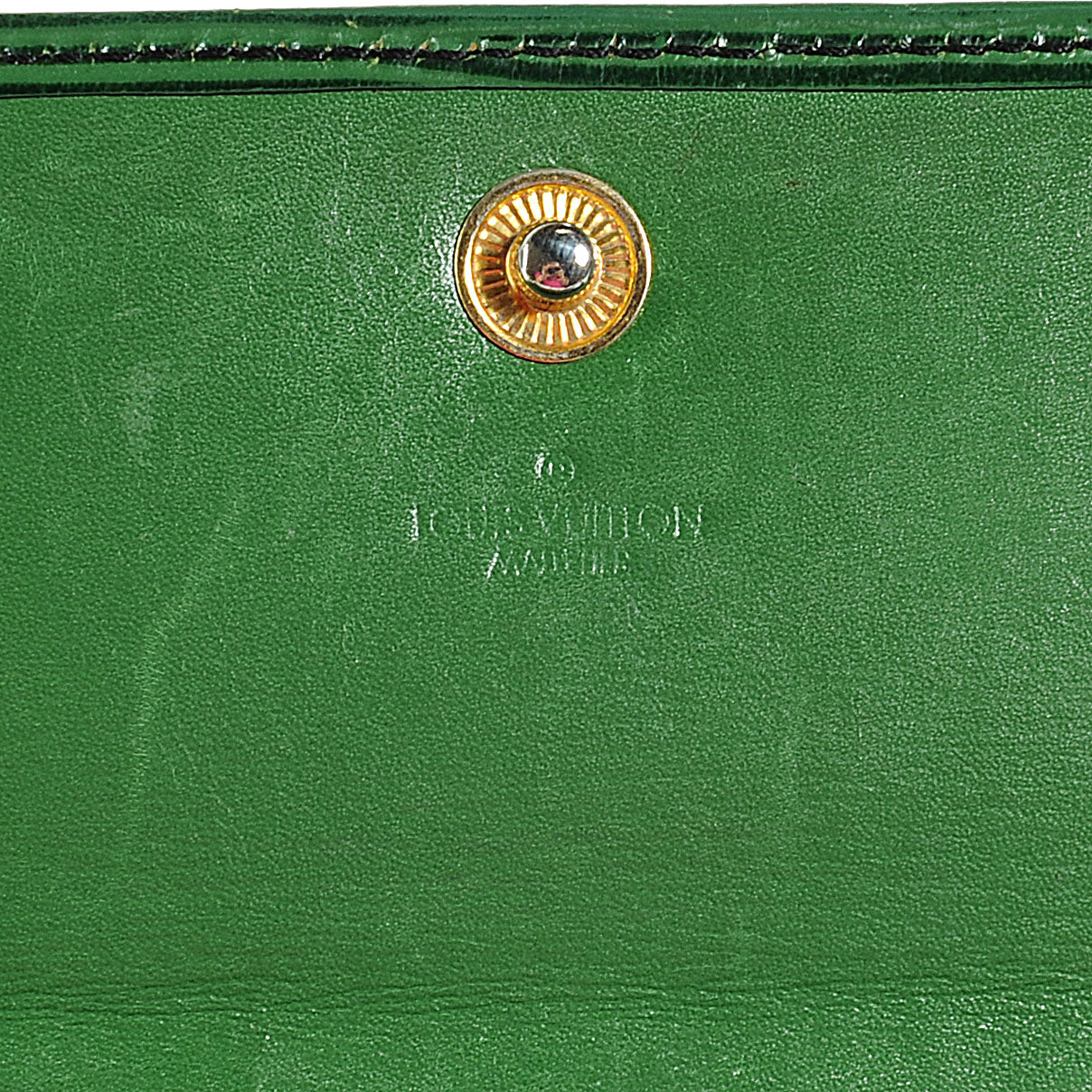 Epi Sarah Wallet Borneo