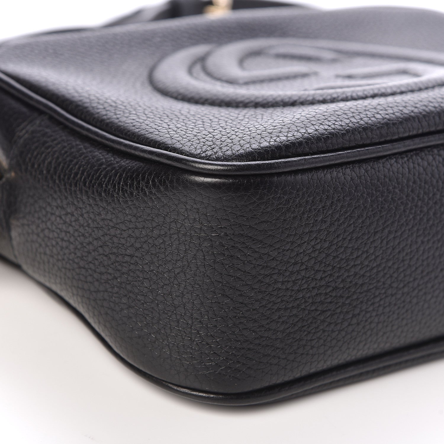 Gucci Pebbled Calfskin Small Soho Disco Bag Black 9 of 10