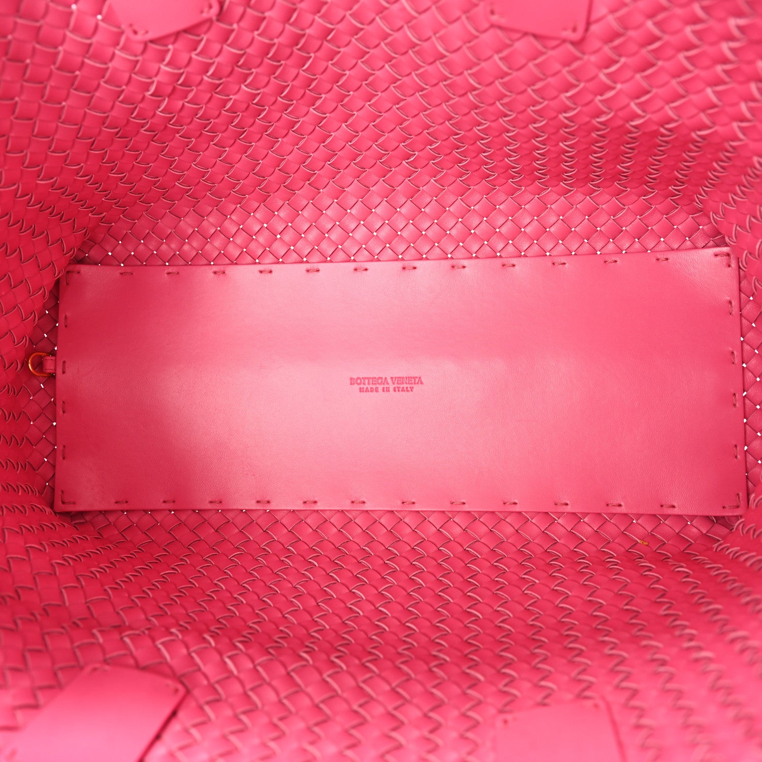 Bottega Veneta Lambskin Intreccio Medium Cabat Milkshake 6 of 9