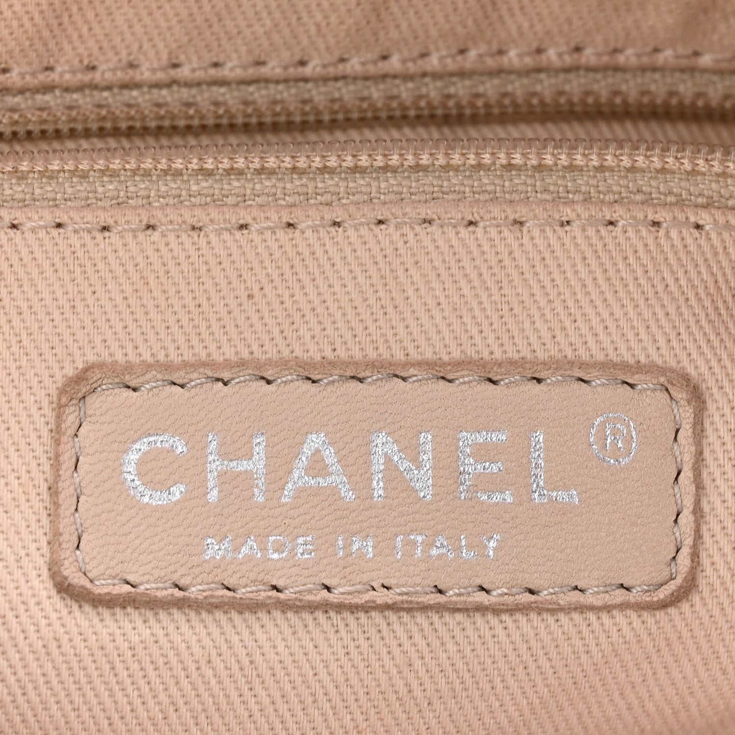 Chanel Caviar Stitched Small CC Pocket Tote Tote Pink 10 of 21