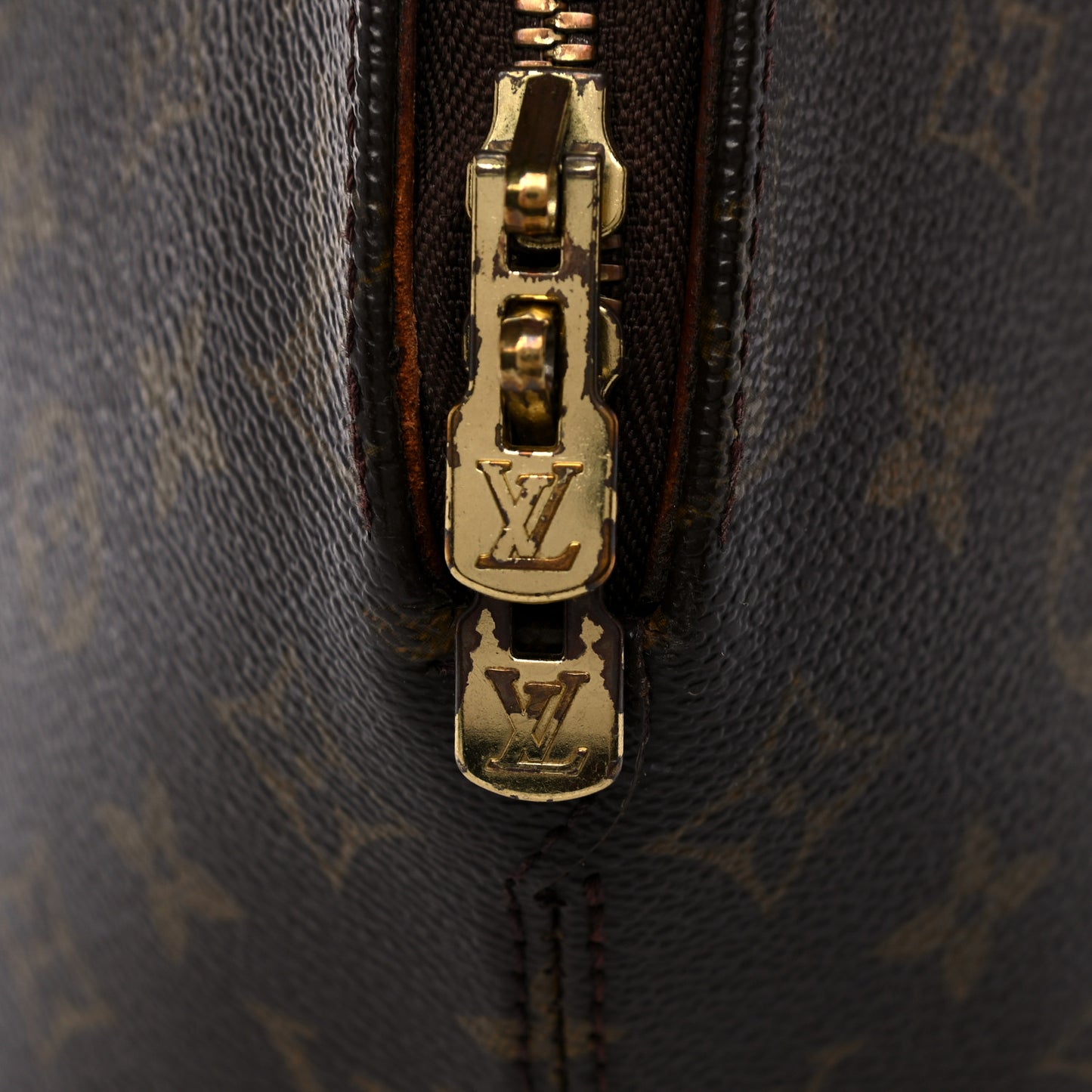 Monogram Ellipse MM