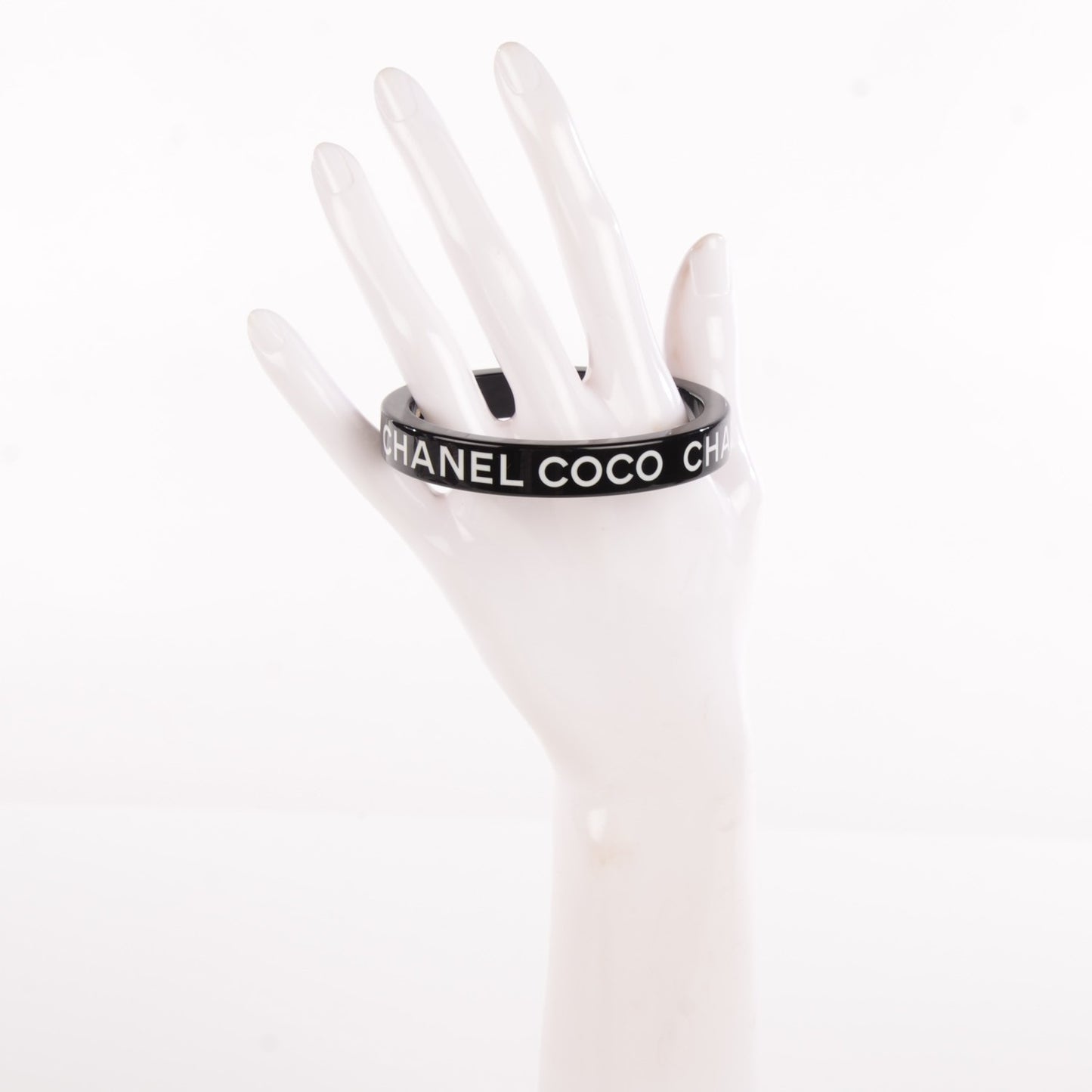 Resin Coco Bangle Black
