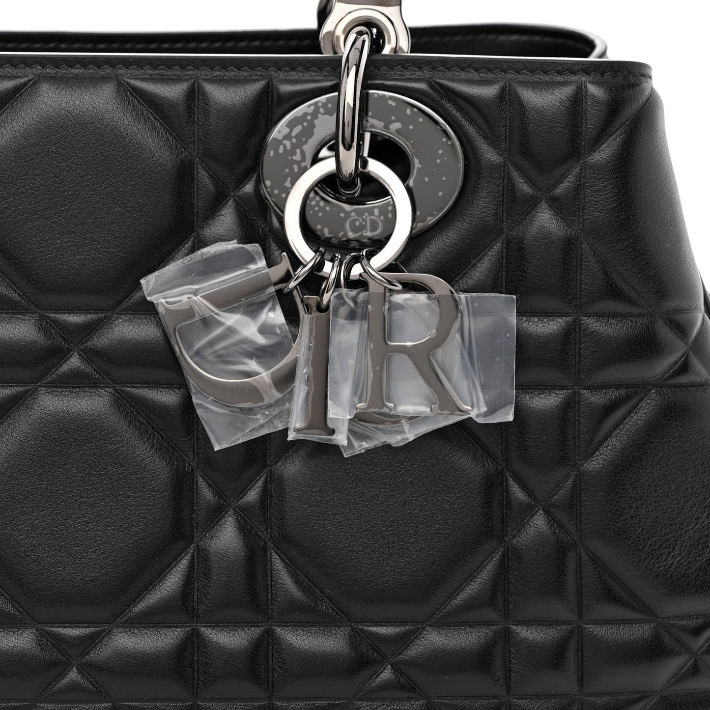 Calfskin Cannage Medium The Lady 95.22 Black