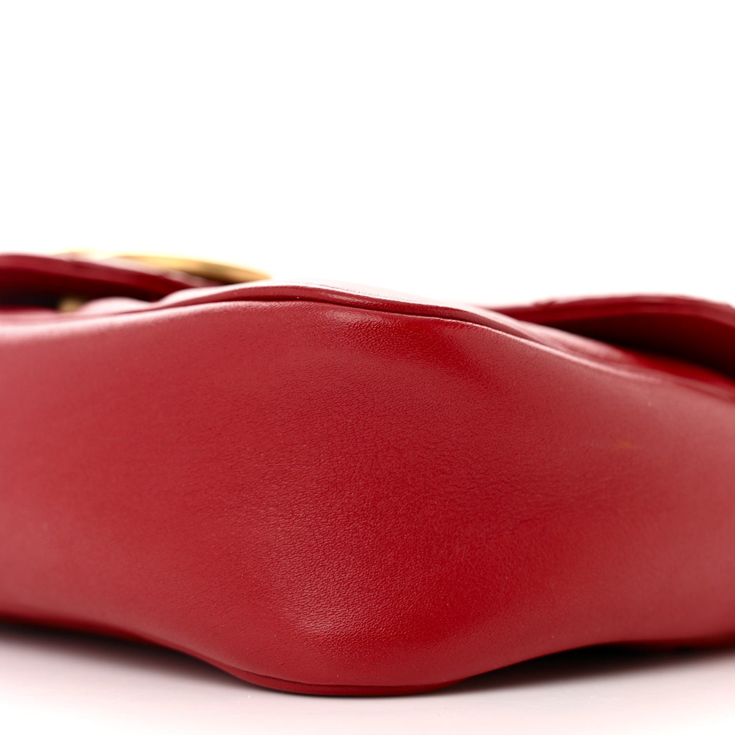 Calfskin Matelasse Super Mini GG Marmont Shoulder Bag Hibiscus Red
