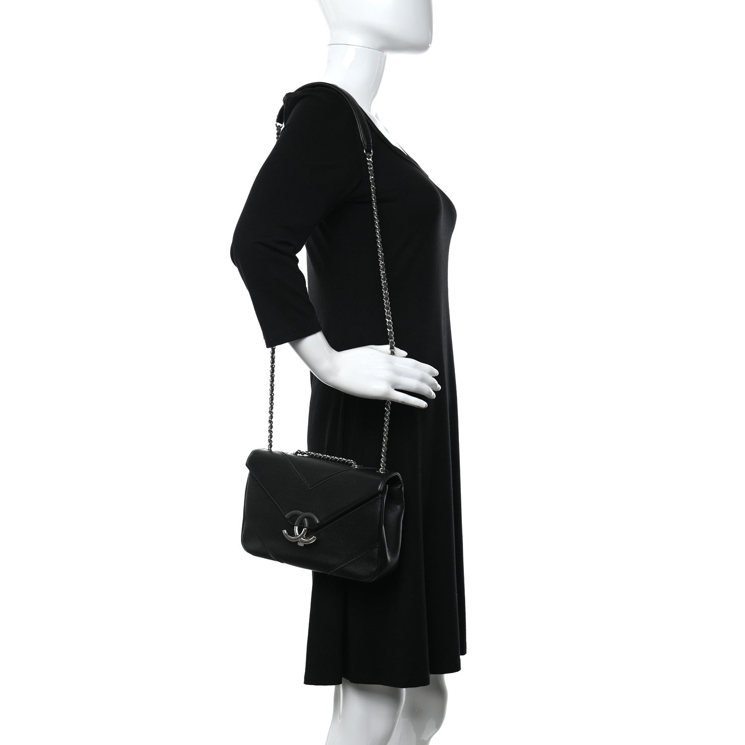 Chanel Caviar Macro Chevron Single Flap Black 2 of 9