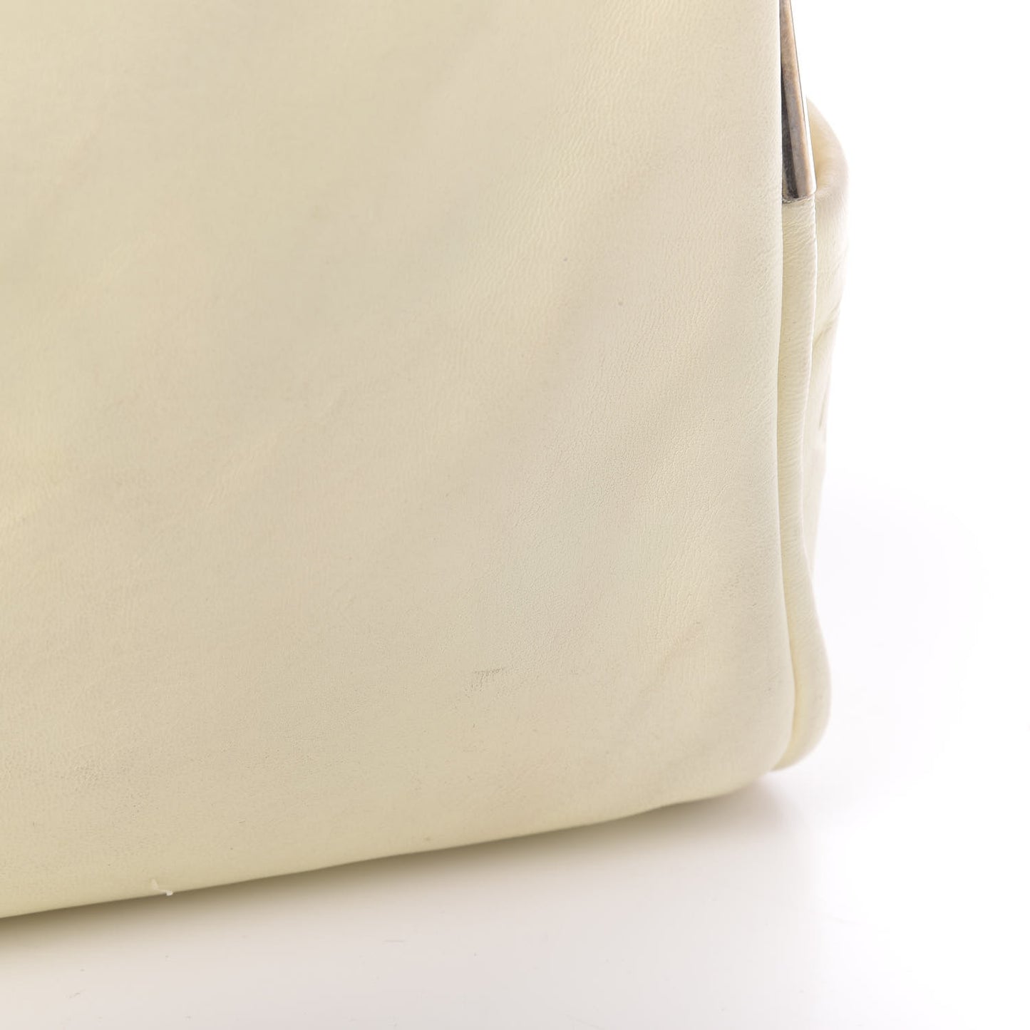 Lambskin Medium Ultimate Soft Tote Ivory