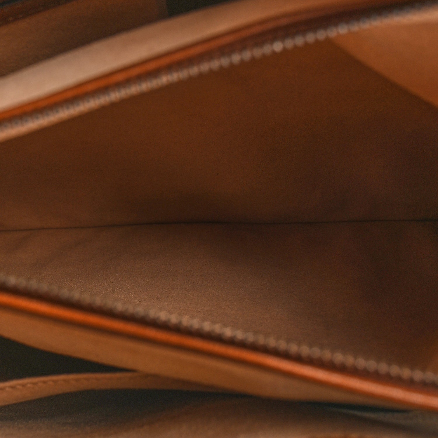 Gucci Wonka Grain Calfskin Medium Diana Tote Bag Cuir Yellow Fluo 6 of 14