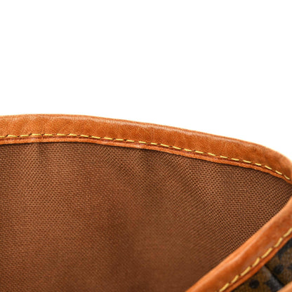 Louis Vuitton Monogram Batignolles Horizontal 21 of 24