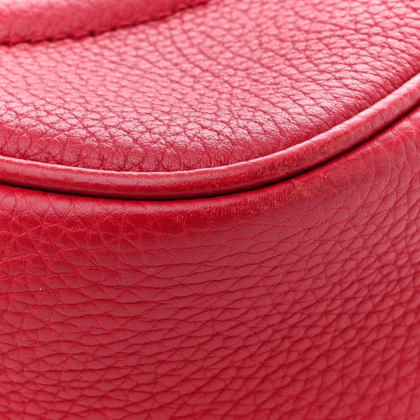 Pebbled Calfskin Small Soho Disco Bag Tabasco Red