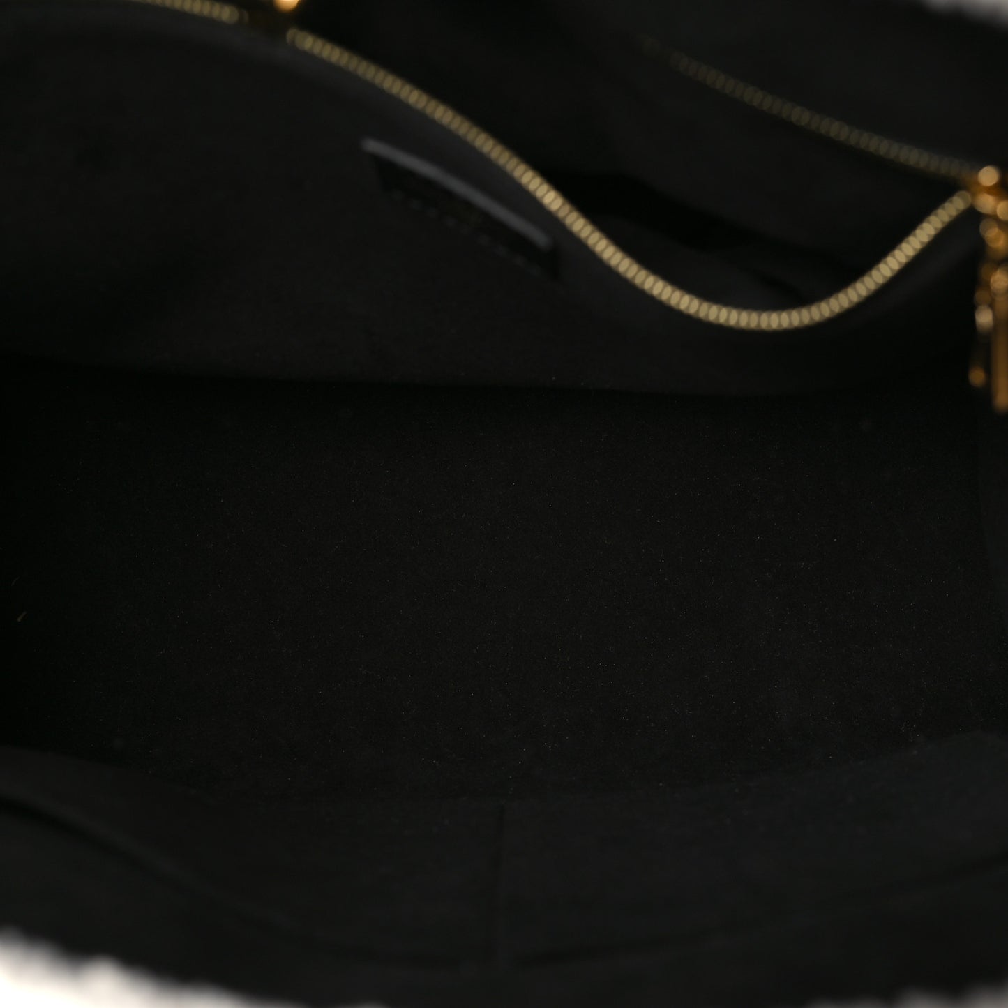 Grained Calfskin Shearling On My Side MM Black