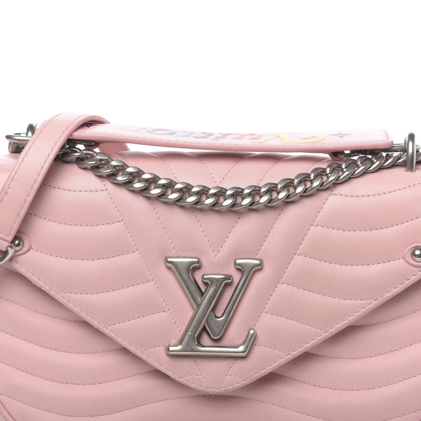 Calfskin New Wave Chain MM Smoothie Pink