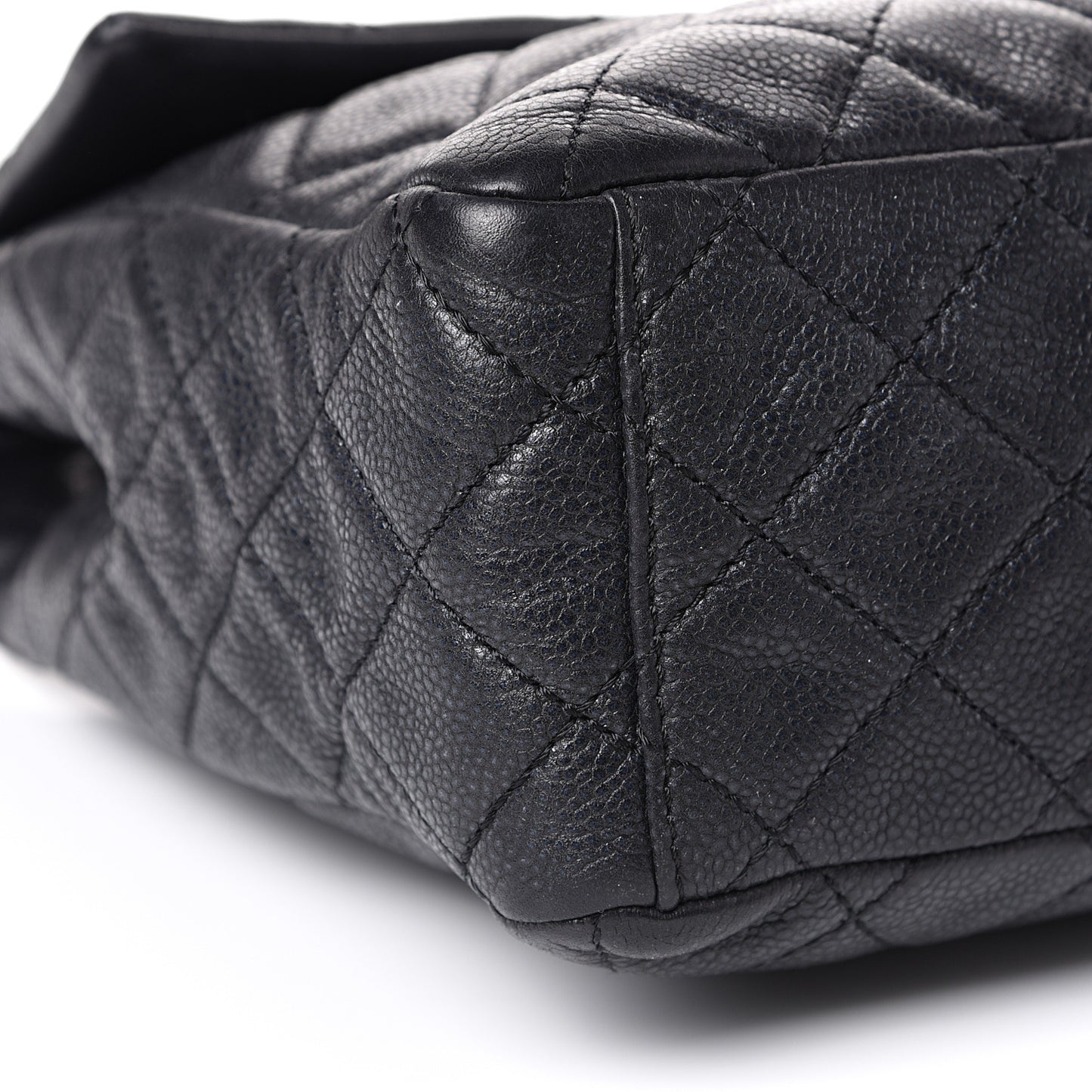 Washed Caviar Quilted Maxi Single Flap Black