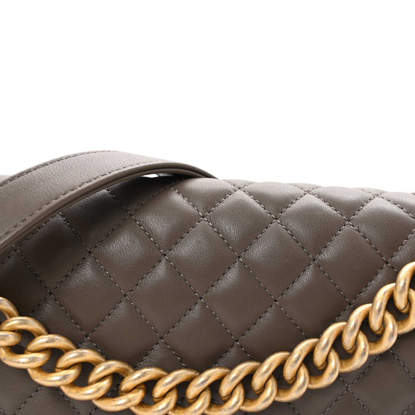 Lambskin Quilted Medium Boy Flap Taupe