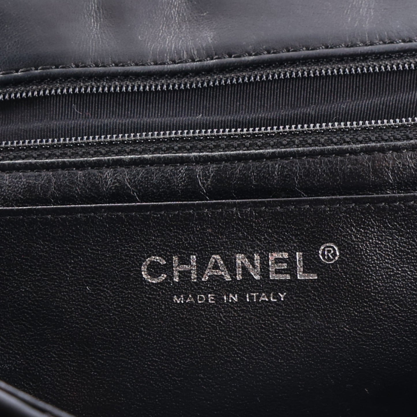 Lambskin Chevron Quilted Jumbo Single Flap Black