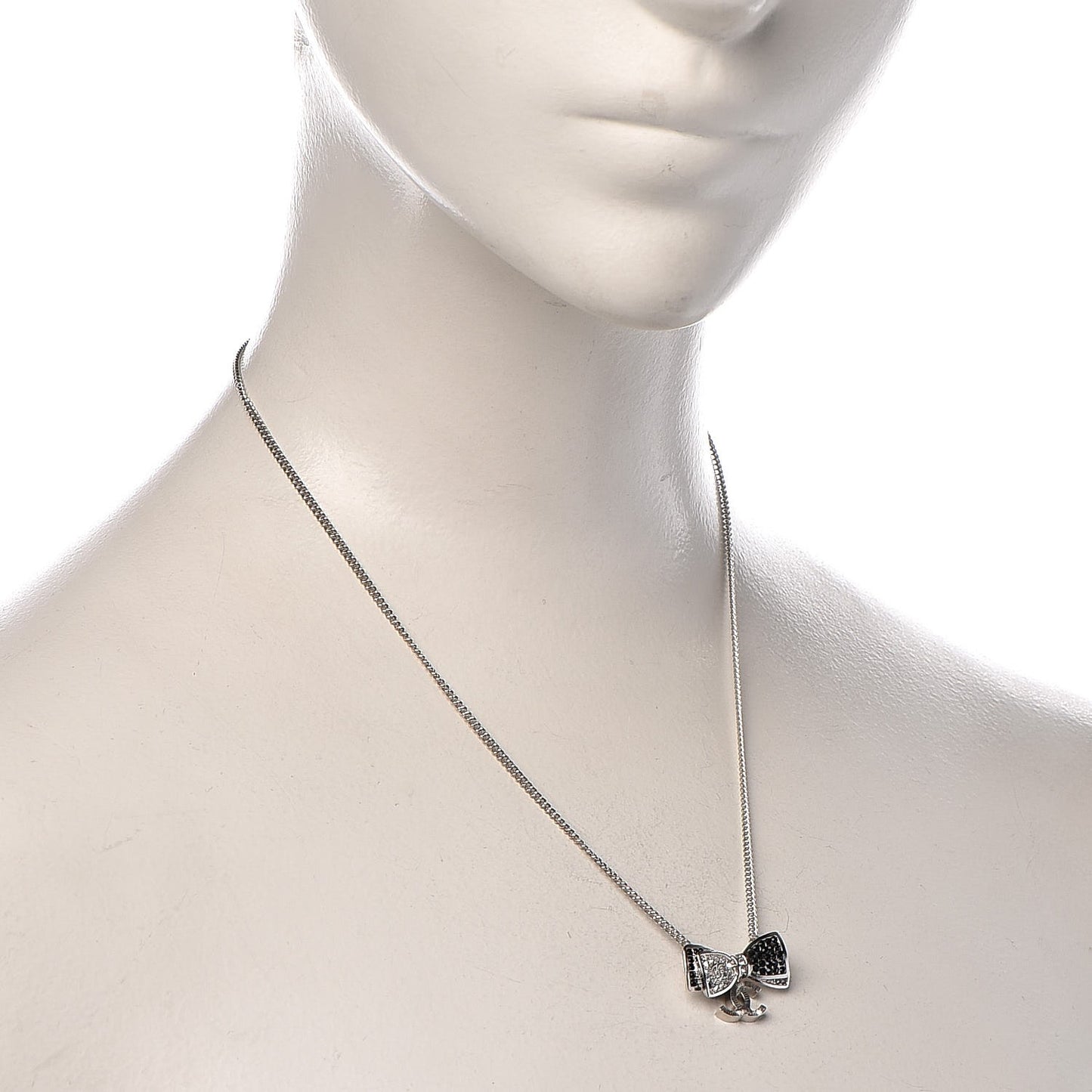 Crystal CC Bow Necklace Silver Black