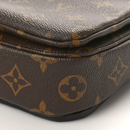 Louis Vuitton Monogram Pochette Metis 8 of 8