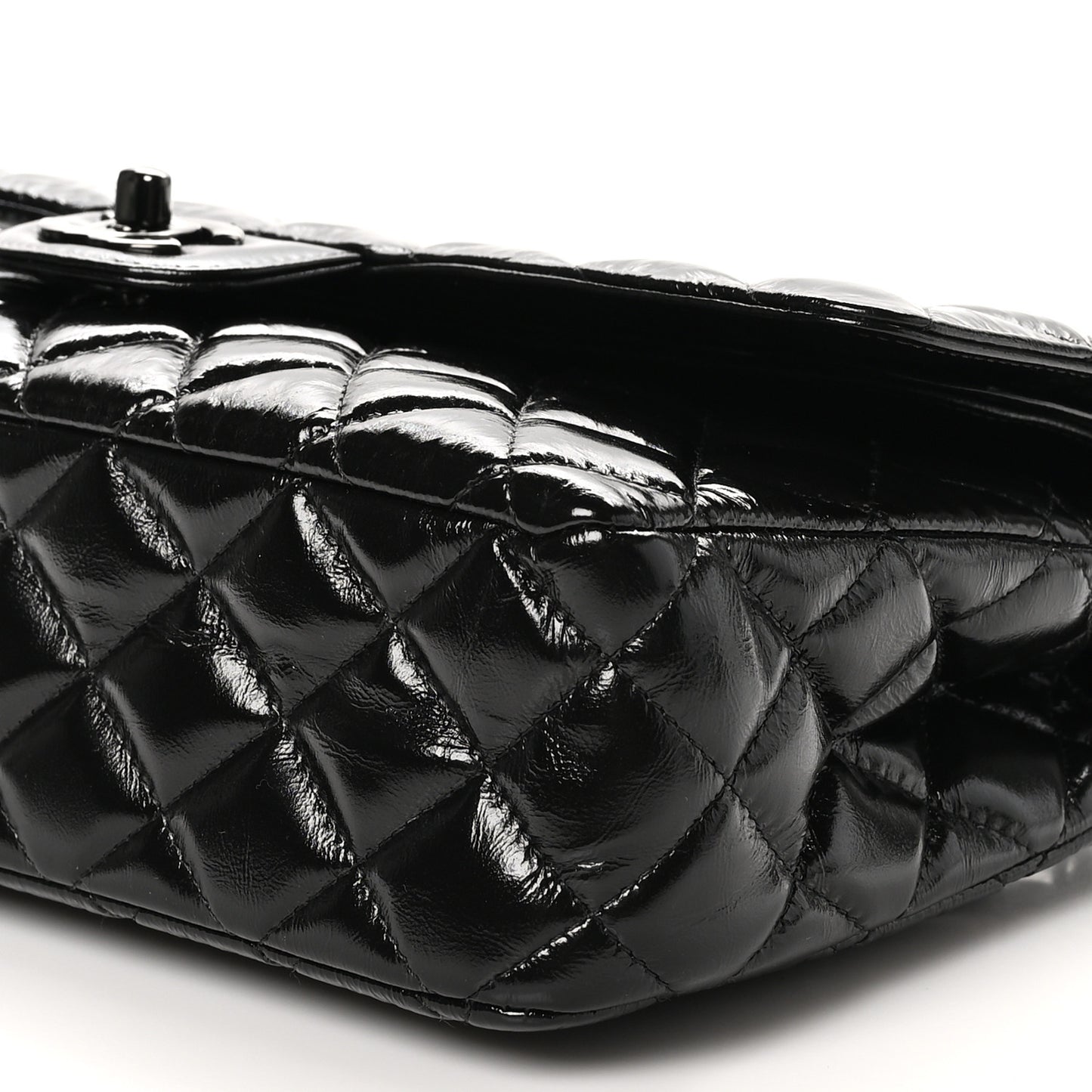 Shiny Crumpled Calfskin Quilted Medium Double Flap So Black