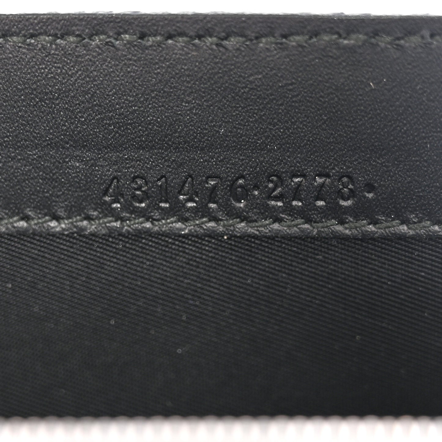 GG Supreme Monogram Mini Peony Pearly Clutch Black
