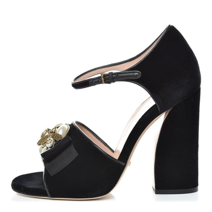 Gucci Velvet Pearl Bee Embellished Sandals 38 Black 1 of 15