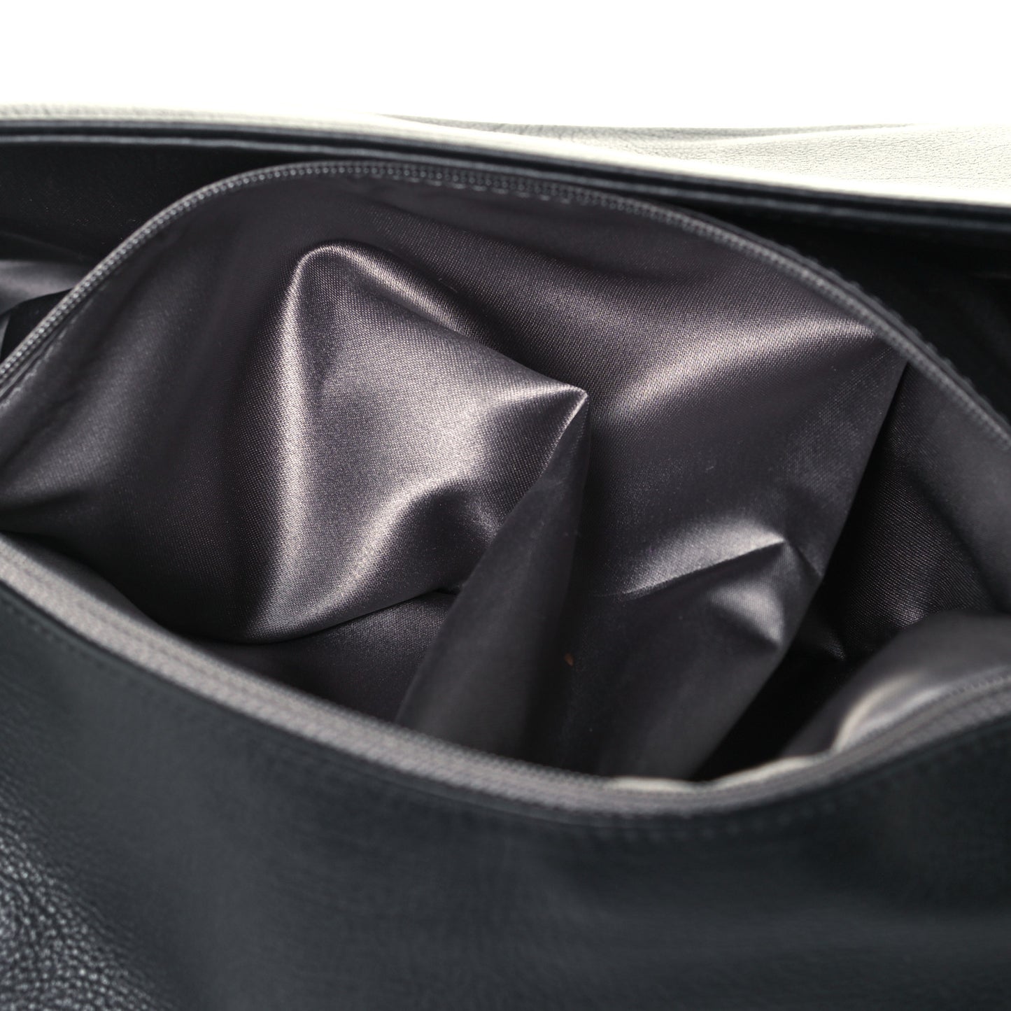 Grained Calfskin Metal Mosaic Flap Black