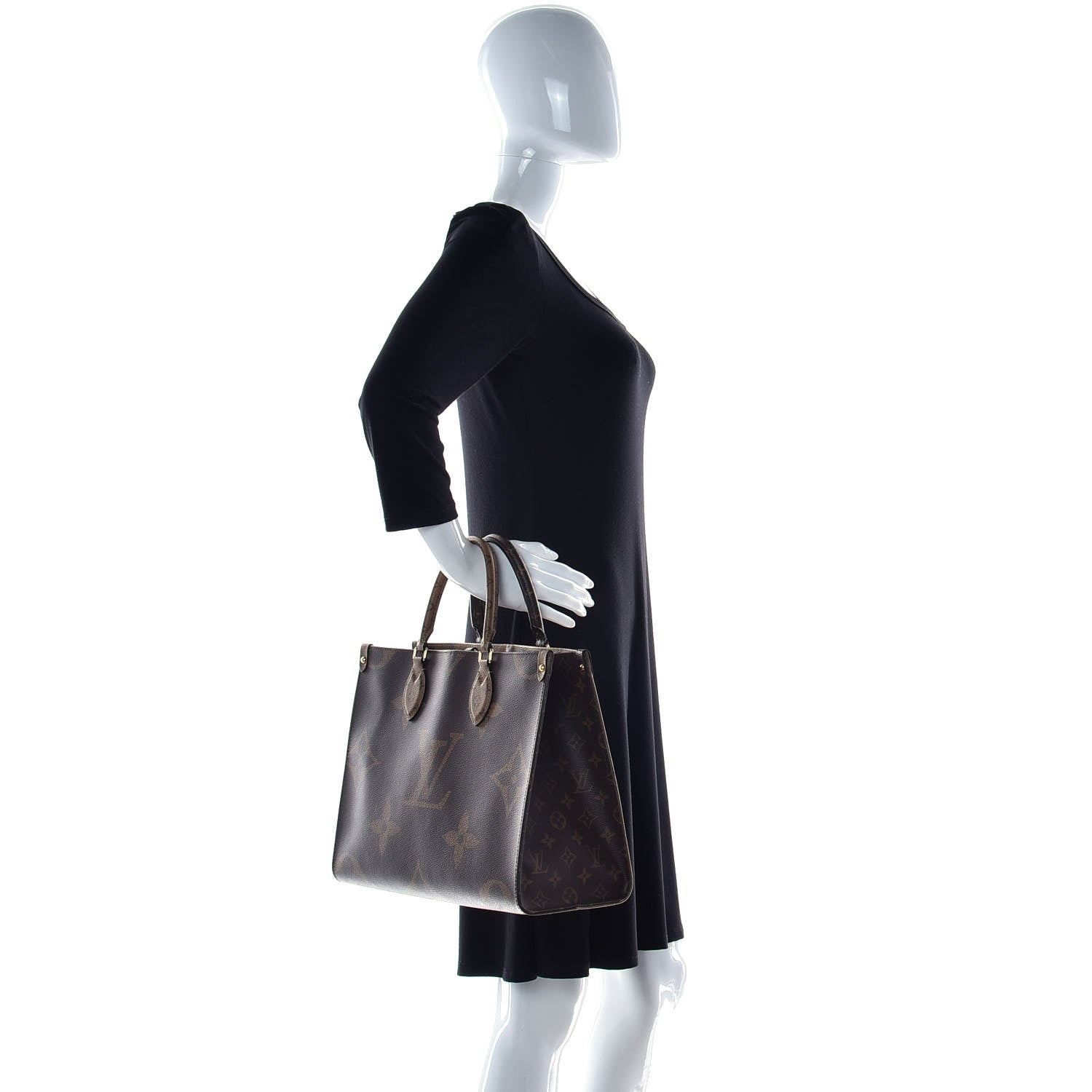 Louis Vuitton Reverse Monogram Giant Onthego MM 2 of 9