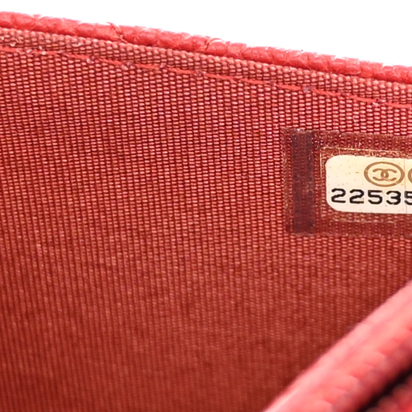 Caviar Quilted Boy Wallet On Chain WOC Red