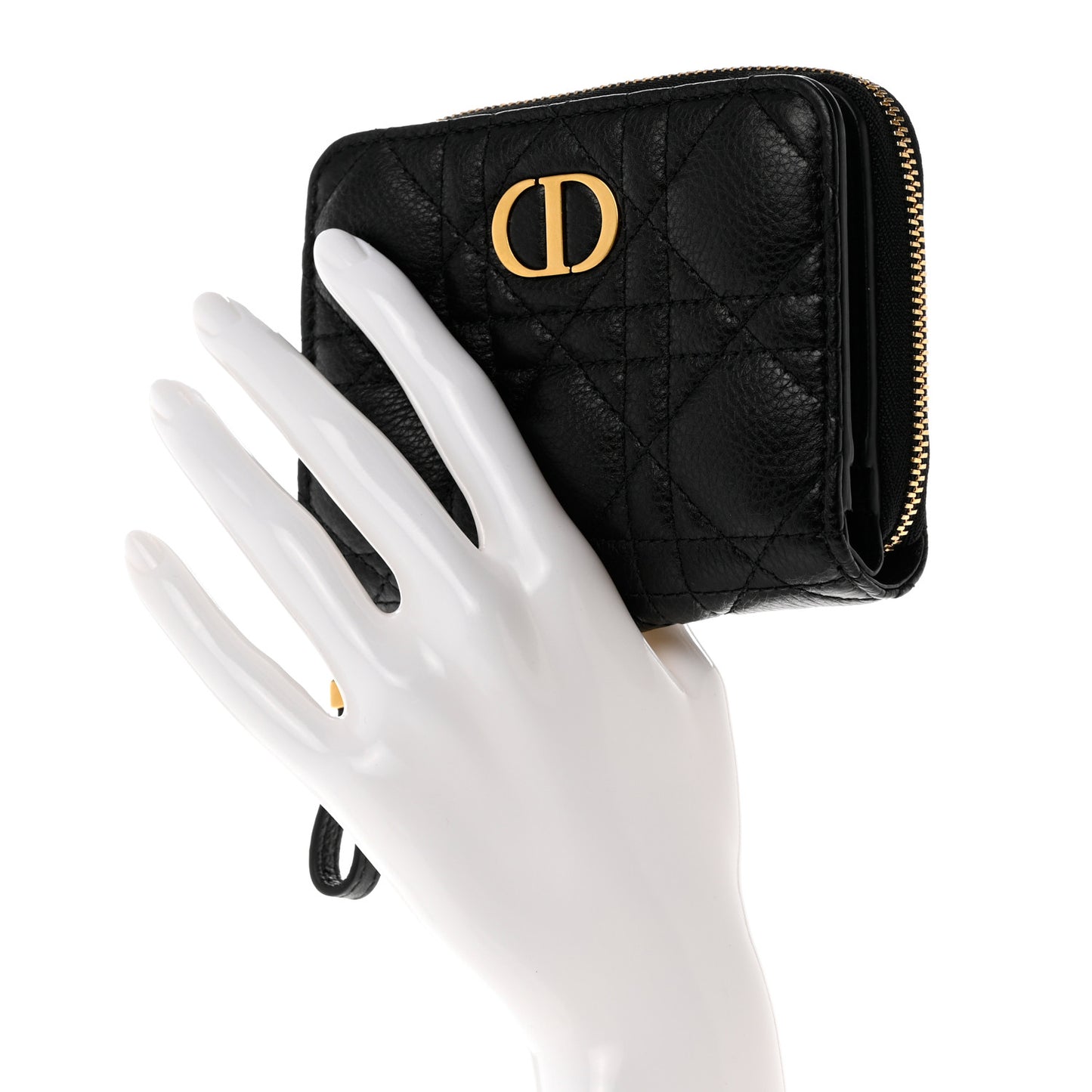 Grained Calfskin Supple Cannage Caro Scarlet Zipped Wallet Black