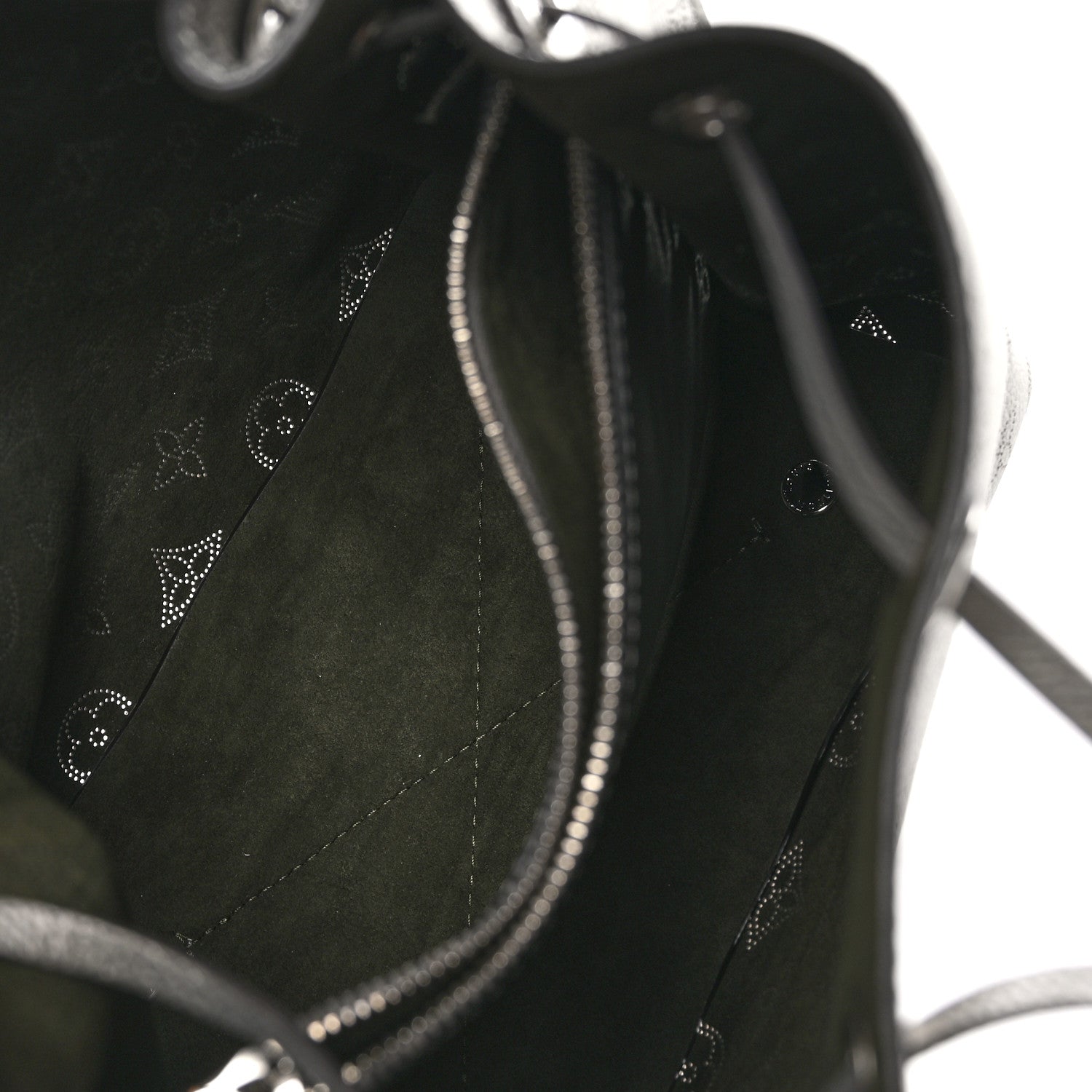 Louis Vuitton Metallic Mahina Muria Gris Souris 5 of 8