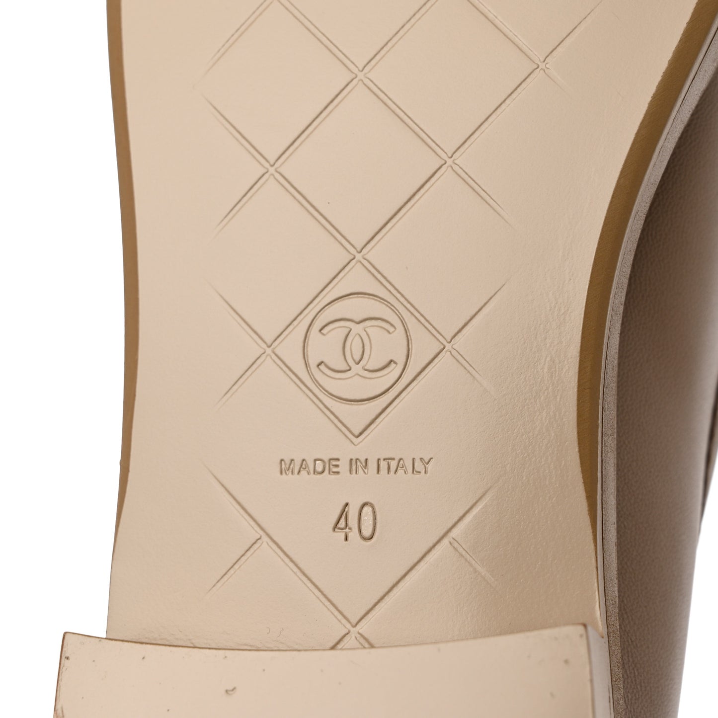Lambskin Quilted CC Turnlock Loafers 40 Beige