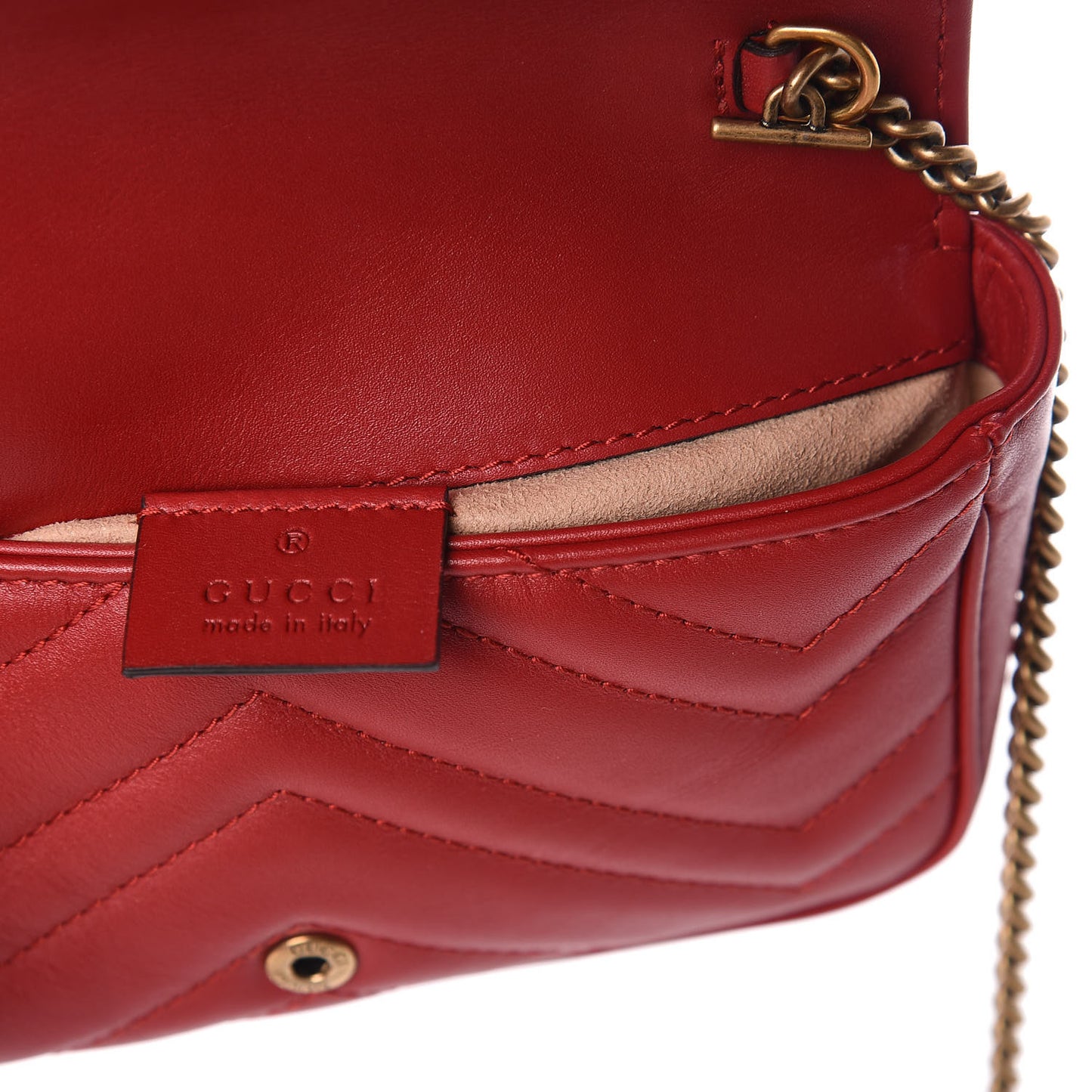Calfskin Matelasse Super Mini GG Marmont Shoulder Bag Hibiscus Red