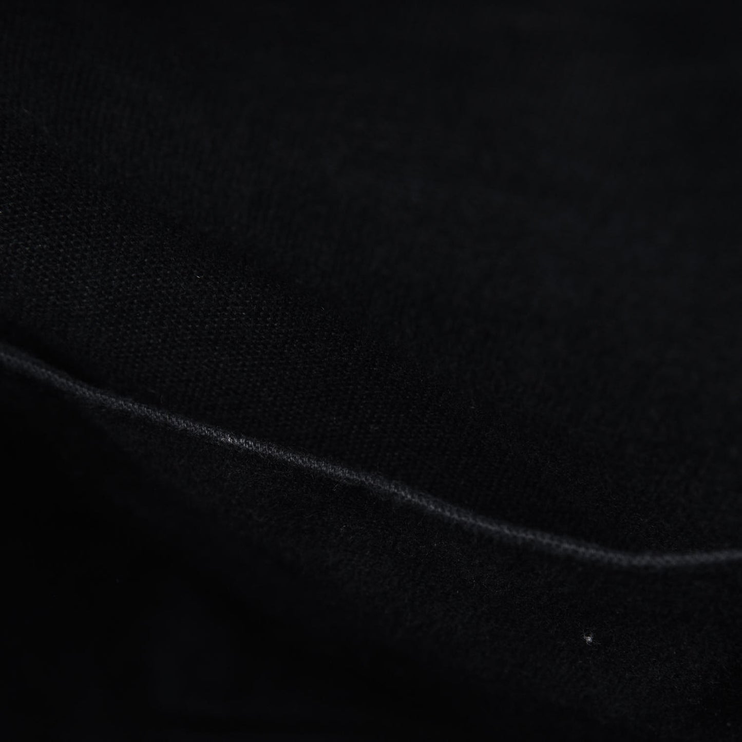 Shiny Lord Calfskin Medium Antigona Black