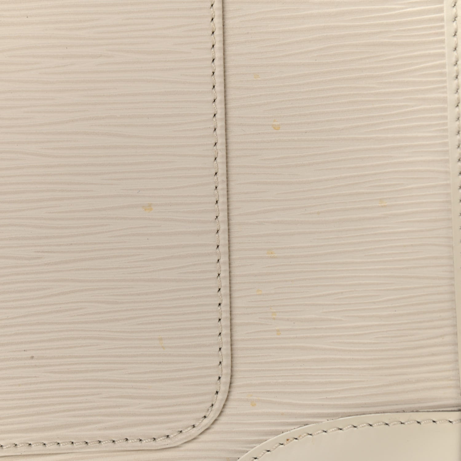 Louis Vuitton Epi Madeleine GM Ivory 14 of 14