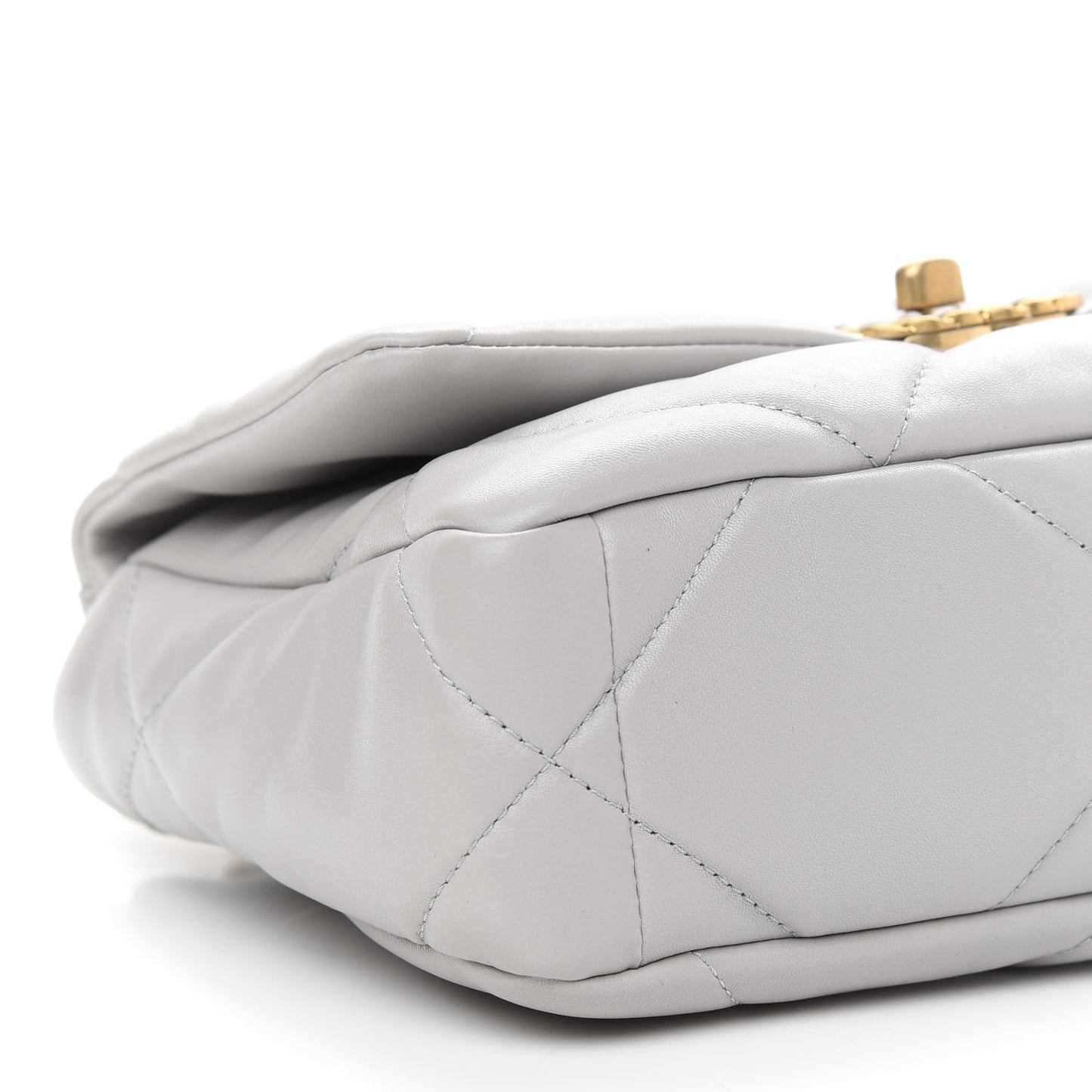 Lambskin Quilted Medium Chanel 19 Flap Grey