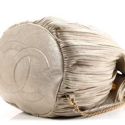 Chanel Iridescent Crumpled Calfskin Small Coco Pleats Backpack Gold 9 of 9