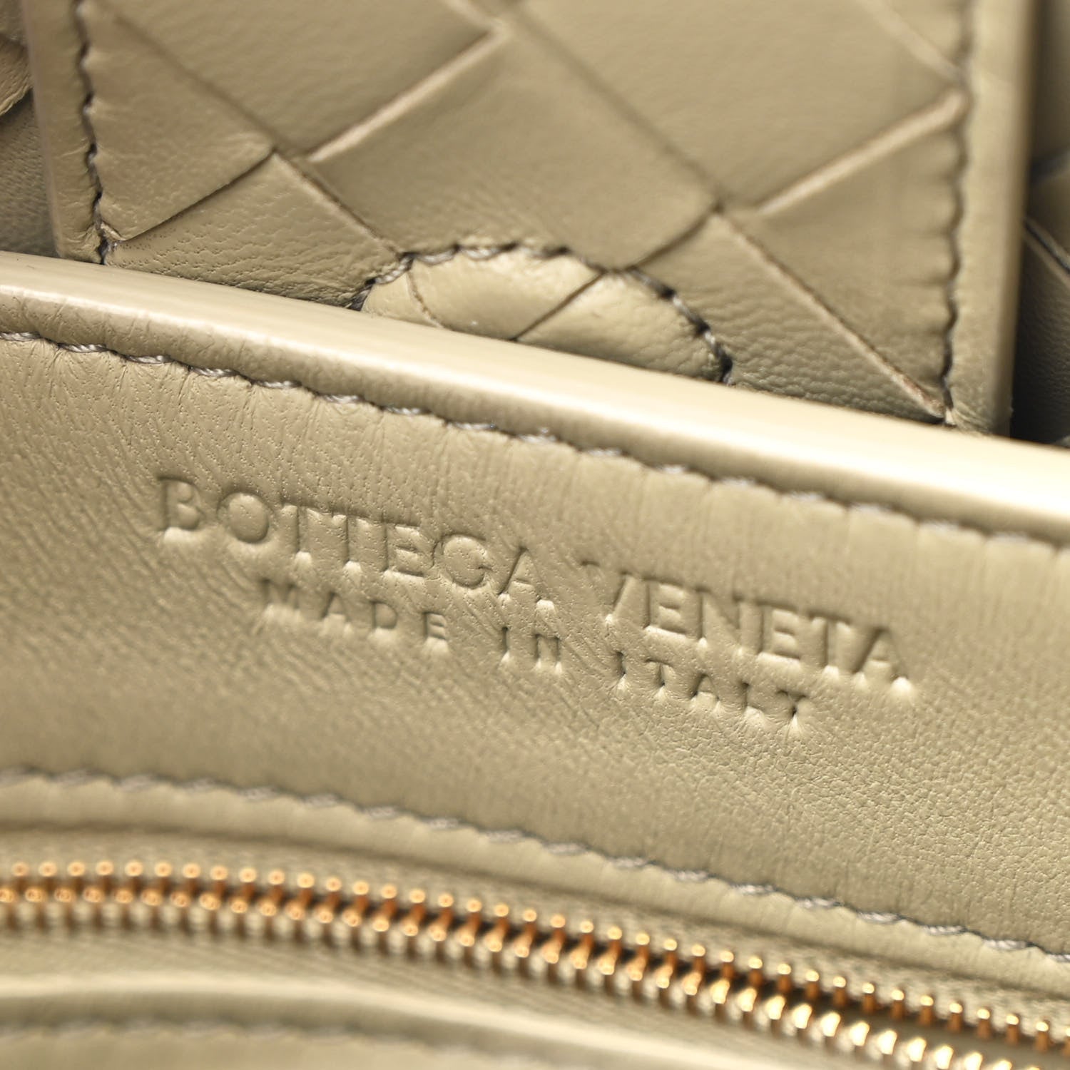 Bottega Veneta Nappa Intrecciato Medium Andiamo Shoulder Bag Travertine 7 of 10