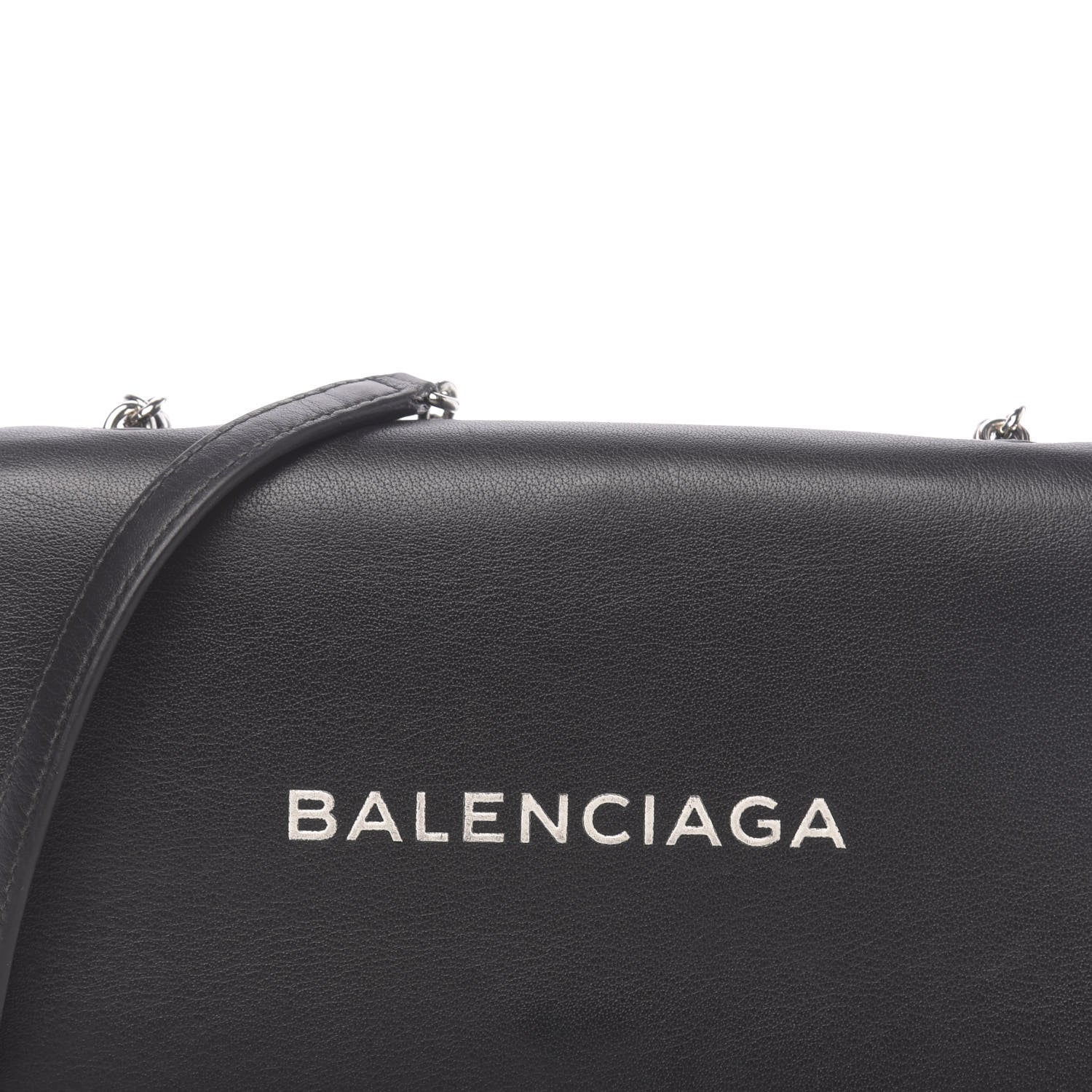 Balenciaga Pebbled Calfskin Everyday Chain Wallet Black 10 of 10