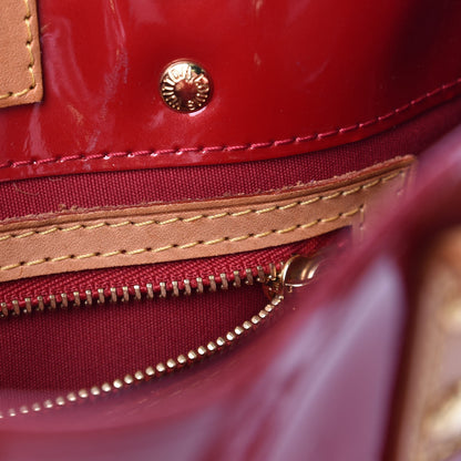 Louis Vuitton Vernis Reade PM Pomme D'Amour 8 of 11