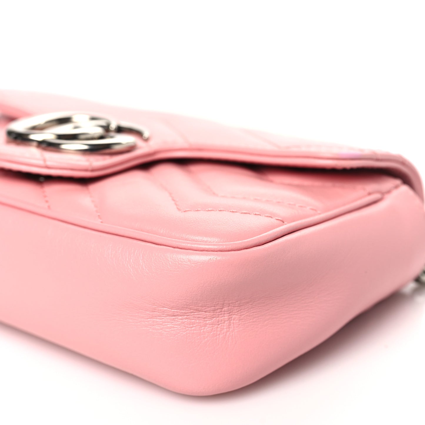 Calfskin Matelasse Super Mini GG Marmont Shoulder Bag Wild Rose