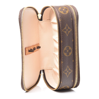 Louis Vuitton Monogram Trousse Blush PM 7 of 10