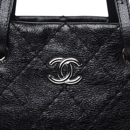 Chanel Glazed Calfskin Large On The Road Tote Black 18 of 22