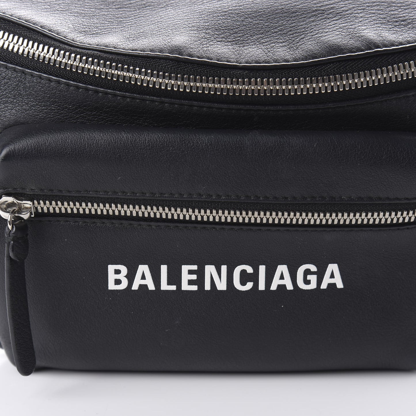 Calfskin Logo Everyday Beltpack Black