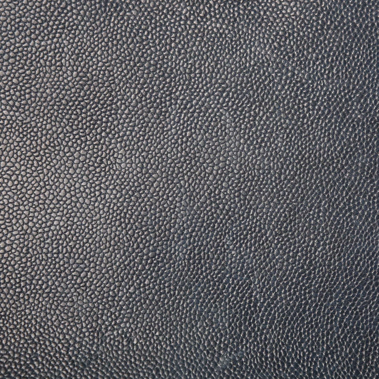 Caviar Quilted New Medium Boy Flap Blue